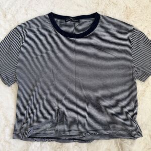 Brandy Melville Striped Cropped Tee - Navy White